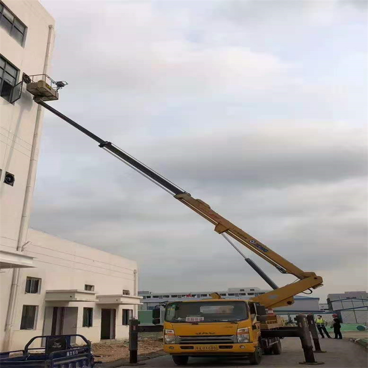 保康附近高空车出租|市政施工/设备安装专用|随叫随到|亿立达设备租赁